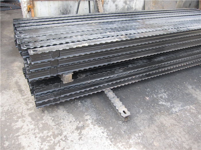 DFB金属顶梁